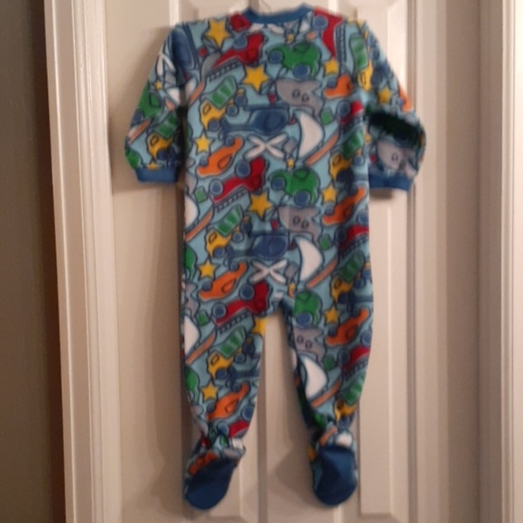 The childrens place 24 month or 2 t footed onsie - Picture 4 of 6